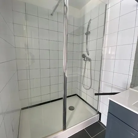 Maison *** Avec Cour 3km Et La Rochelle