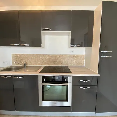 Maison *** Avec Cour 3km Et La Rochelle *