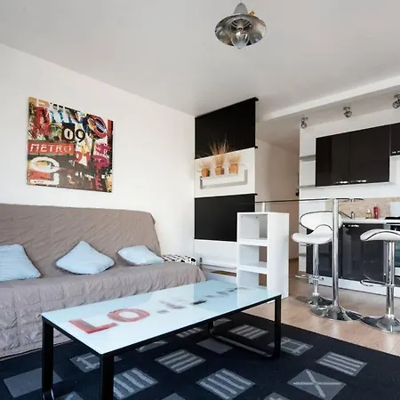 Maison *** Avec Cour 3km Et La Rochelle Feriehus